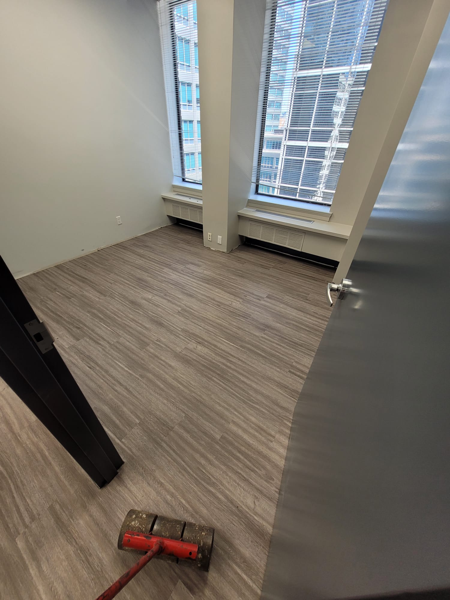 Laminate flooring installation detail